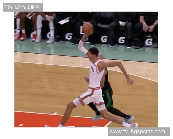 文班亚马半场表现抢眼8中4斩获15分5篮板3助攻1抢断4盖帽展现统治力