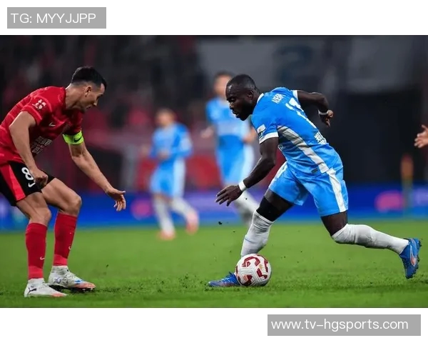 马竞因球迷种族歧视和投掷杂物被欧足联罚款四万欧元