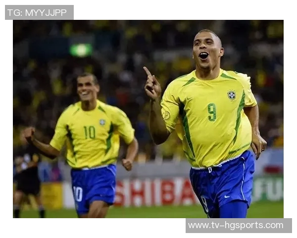 罗纳尔多经纪公司成功签约帕尔梅拉斯中场安德烈斯佩雷拉